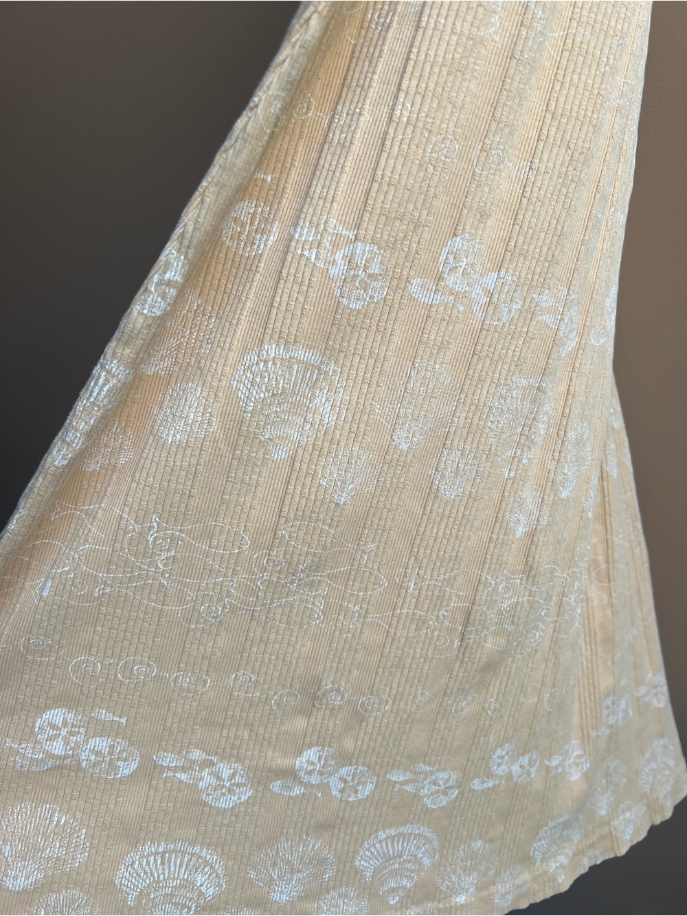 “Fresh Produce” yellow & white, lightweight ribbed cotton beach theme slip dress - Picture 11 of 13